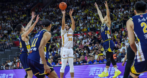 邝兆镭：自己的状态恢复了六七成，要忘掉这场比赛备战下一场