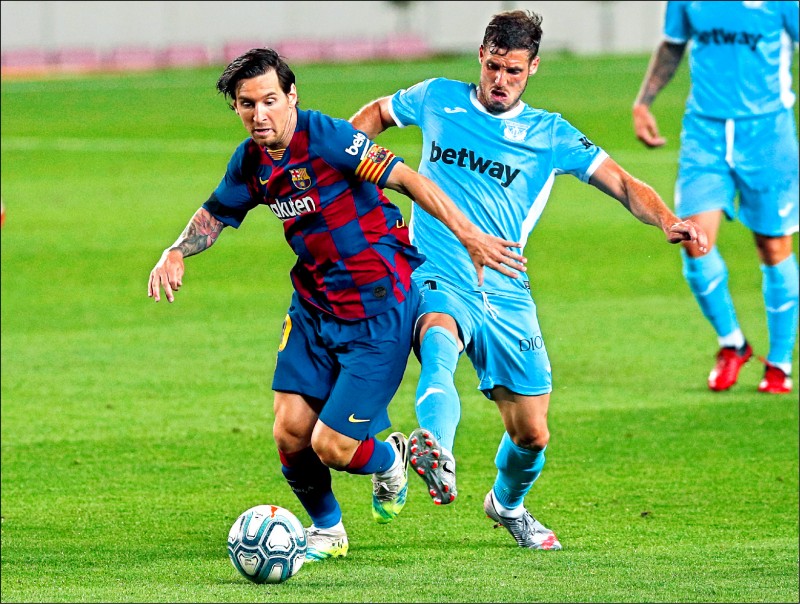 马克西54分加时救主！76人客场123-114击败雄鹿送其三连败